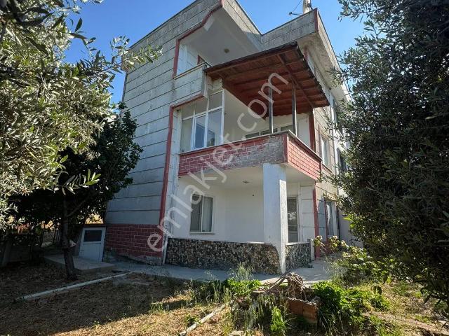 Bandırma Edincik'te Deniz Manzaralı, Site İçinde Satılık 4+1 Villa