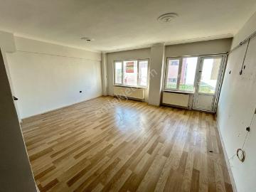 Bandırma Hacı Yusufta, 2+1 Ön Cephe Deniz Gören 2.ara Kat Daire