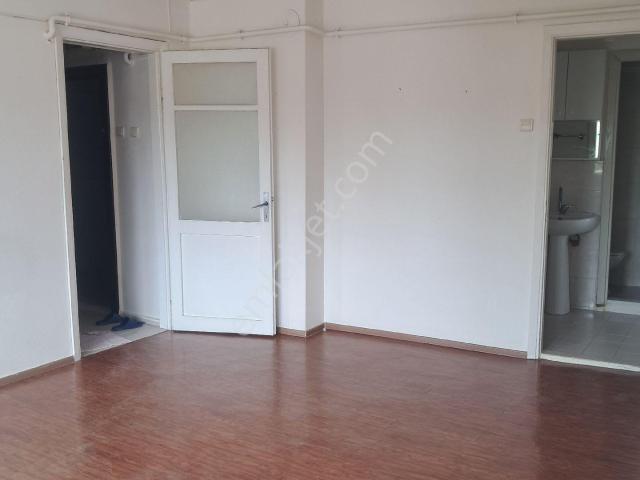 Bandırma İhsaniye Mahallesinde Kiralık 2+1 Eşyasiz Daire