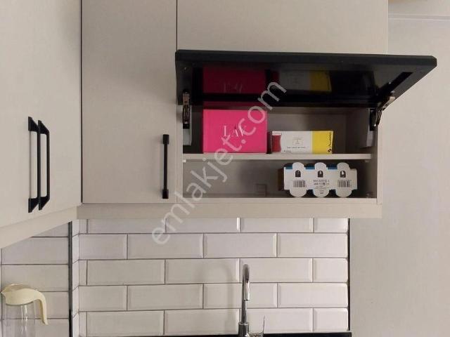 Bandırma Mavi Emlaktan Ay Yıldız Mah. 1+1 Eşyalı Kiralık Daire