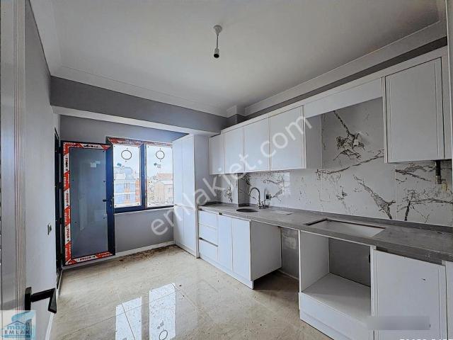 Bandırma Mavi Emlaktan Yeni Mahallede 4+1 Dubleks Daire