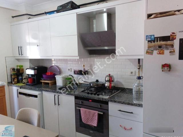 Bandırma Mavi Emlaktan 600 Evler Mah. 2+1 Satılık Ara Kat Daire
