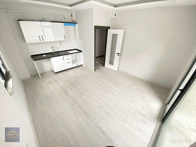 Bandırma Satılık 1+1 Daire Sıfır Site İçi Yeni Mah Çakırata
