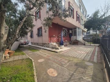 Bandırma Sunullah Mah.de Satılık Müstakil Bahçeli 3 Katlı Villa