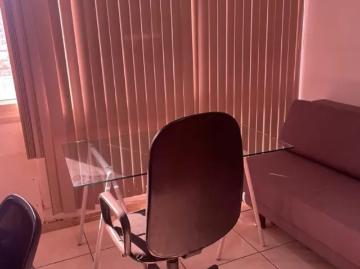 Bandeira de Mello aluga apartamento com 147 m² salão, 4 quartos, 2 vagas no Leblon