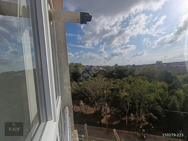BANDIRMA İLKİM GAYRİMENKULDEN İHSANIYE MAHALLESİNDE SATILIK 3+1 DAİRE