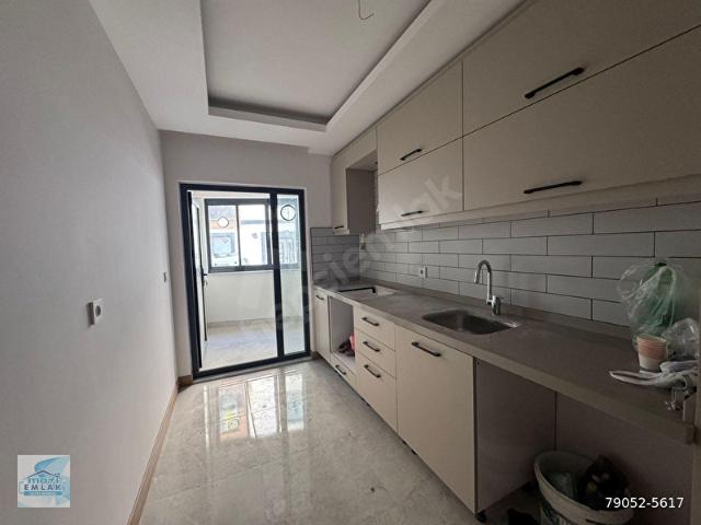 BANDIRMA MAVİ EMLAKTAN YENİ MAHALLEDE 2+0 SATILIK DAİRE