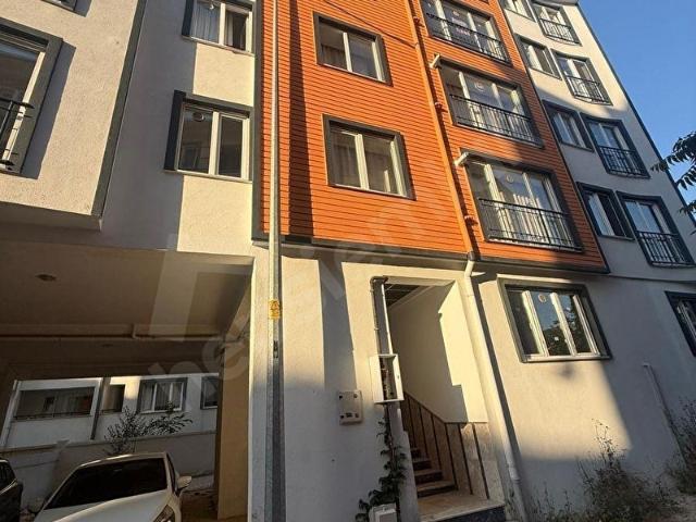 BANDIRMA PAŞAMESCİT KURTULUŞ CADDESİNE YAKIN KİRALIK 2+1 DAİRE