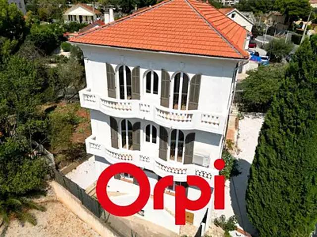 Bandol 83150 Achat / Vente appartement 3 pièces t3 terrasse balcon