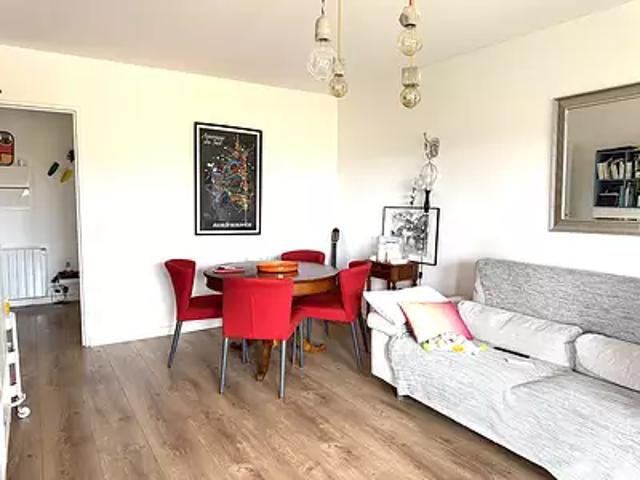 Bandol 83150 Achat / Vente appartement 2 pièces t2 au dernier étage