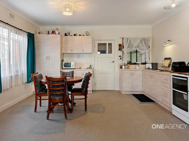 Bang For Your Buck + Renovation Potential: In Family Friendly Somerset!