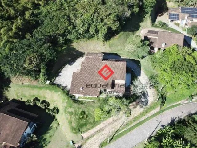 Bangalô com 5 Suítes à Venda, 280 m² por R$ 3.300.000 Sede Guaramiranga/CE