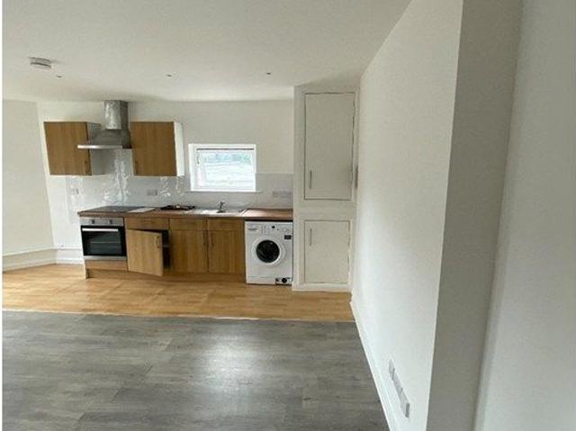 Bank St, Maidstone ME14, 1 bed flat to rent, £1,000 pcm | PrimeLocation