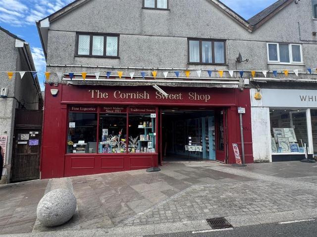 Bank Street, Newquay TR7 Studio to rent £1,667 pcm £385 pw