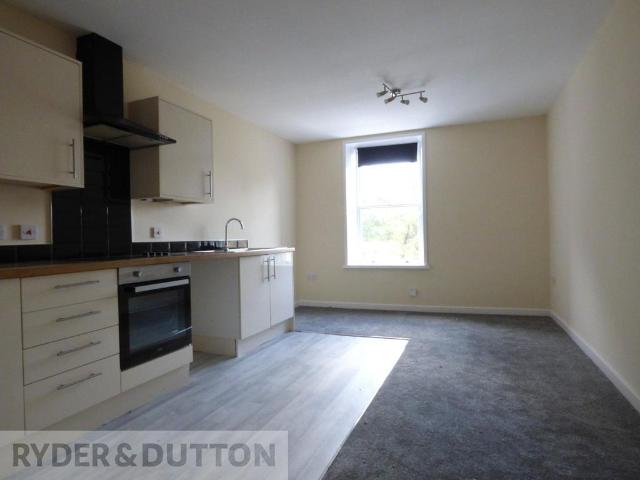 Bank Street, Rawtenstall, Rossendale. 1 bed apartment to rent £600 pcm £138 pw
