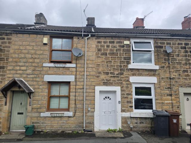 Bankbottom, Glossop SK13, 2 bed terraced house to rent, £1,350 pcm | PrimeLocation