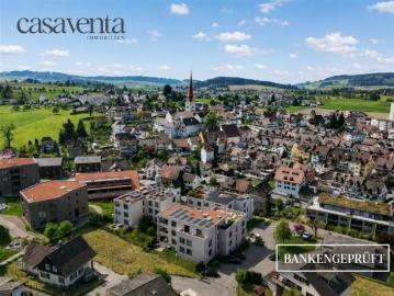 BANKENGEPRÜFT BESTÄTIGT Exklusive Attikawohnung mit traumhafter Aussicht über die Altstadt von Beromünster