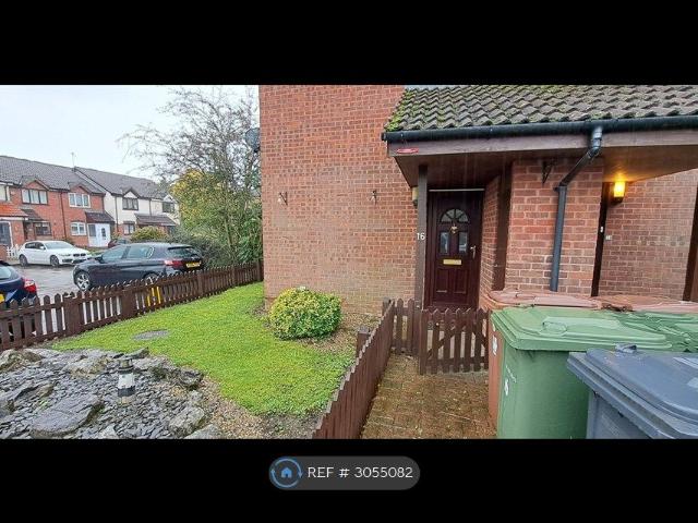 Banks Road, Borehamwood WD6, 1 bed terraced house to rent, £1,350 pcm | PrimeLocation