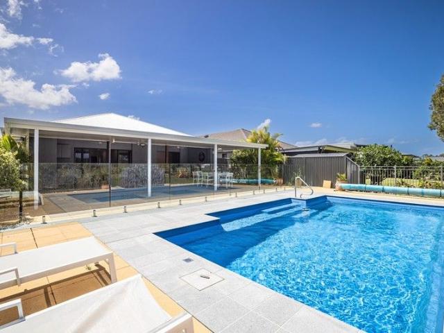 Some of the Best Golf Course Views on Bribie + Pool & Direct Access to course
