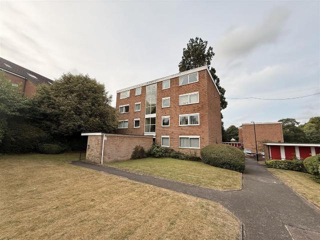Bankside Close, Coventry CV3, 2 bed flat to rent, £925 pcm | PrimeLocation