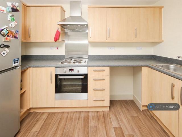 Banner Brook, Coventry, CV4 2 bed flat to rent £950 pcm £219 pw