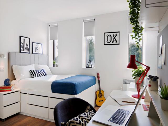 Bannister Studio Single