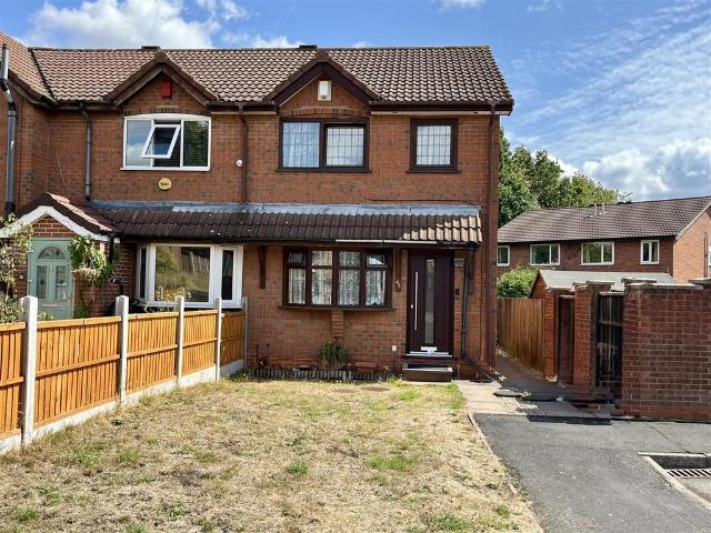 Banstead Close, Wolverhampton 3 bed semi detached house to rent £1,200 pcm £277 pw