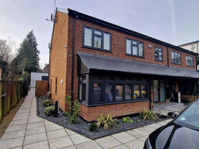 Banstead Road, Purley CR8, 2 bed flat to rent, £2,200 pcm | PrimeLocation