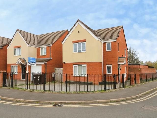 Baobab Drive, Bilston WV14 3 bed house to rent £1,595 pcm £368 pw