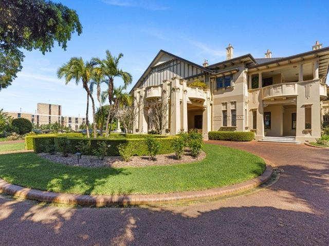 'Babworth Estate' Renovated, Elegant and Grand Residence in a Private & Premier Address