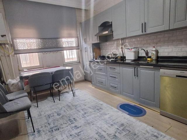Babacandan Yenişehir Emniyet Cadesinde İçi Yapılı 3+1 Lüks Daire