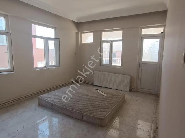 Babacandan Yenişehir'de Satılık 3+1 Daire