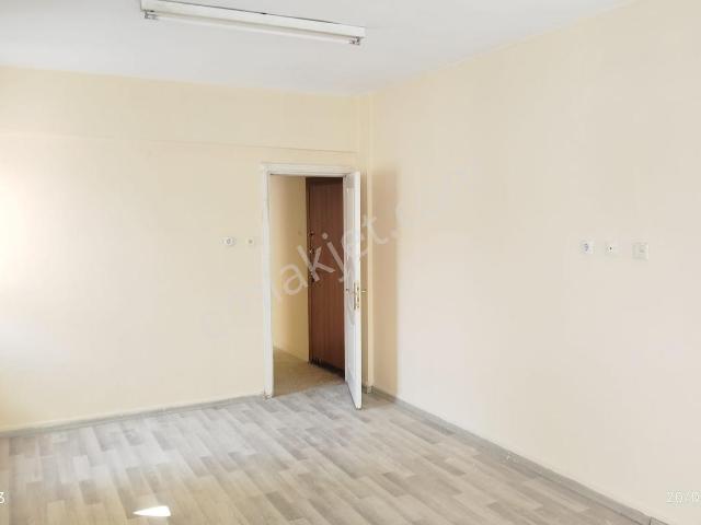 Babacandan Yenişehirde 2+1 Doğalgazlı Bakımlı Kiralık Daire