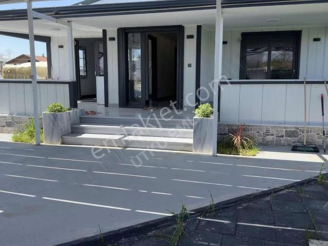 Babaeski Büyükmandıra'da 400 M² Arsa Üzerinde 130 M² Sıfır Villa