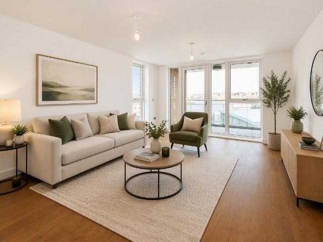 Babbage Point, 20 Norman Road SE10, 3 bed flat to rent, £2,850 pcm | PrimeLocation
