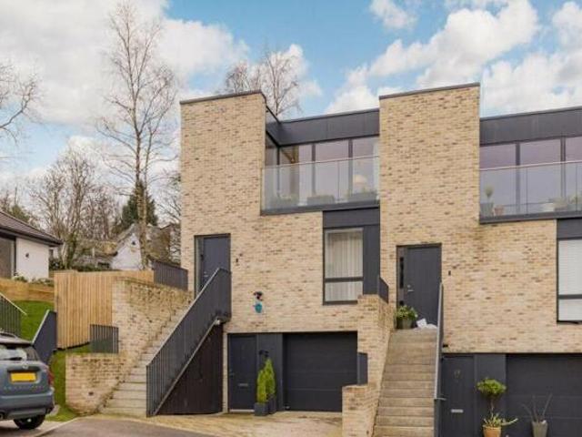 Baberton Avenue, Juniper Green, 4 Bedroom Town