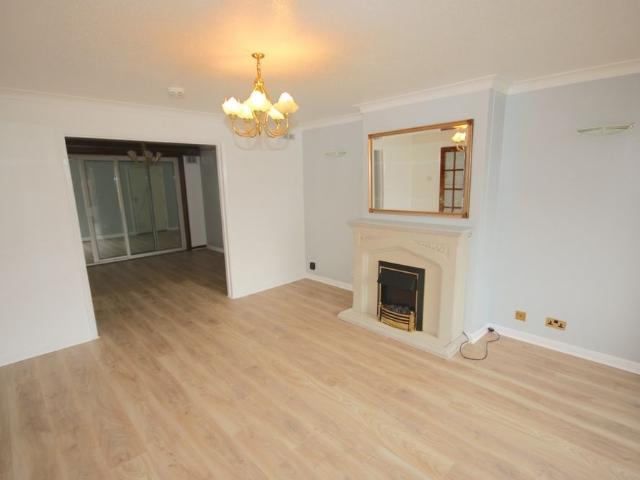Baberton Mains Loan, Baberton, Edinburgh, EH14