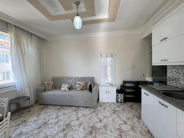 Babil Emlaktan Kiralık Eski Hastane Civarı 1+1 Bakımlı Stüdyo