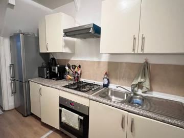 Babington Road, Hendon NW4, 5 bed terraced house to rent, £3,650 pcm | PrimeLocation