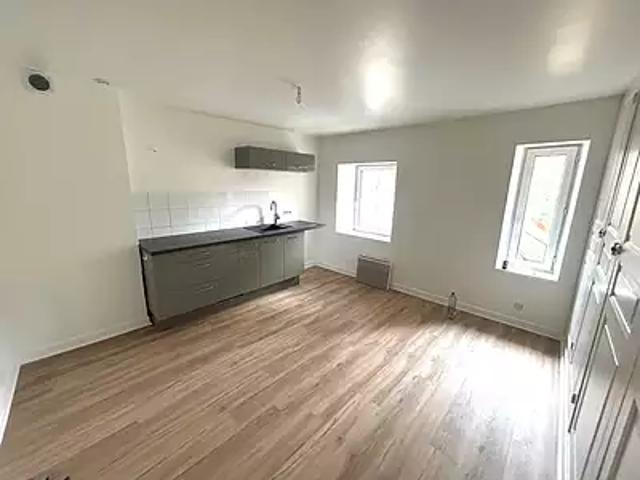 Baccarat 54120 Location appartement 1 pièce t1 au dernier étage