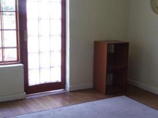 Bachelor apartment in Colbyn