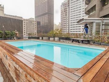 Bachelor apartment in Cape Town City Centre
