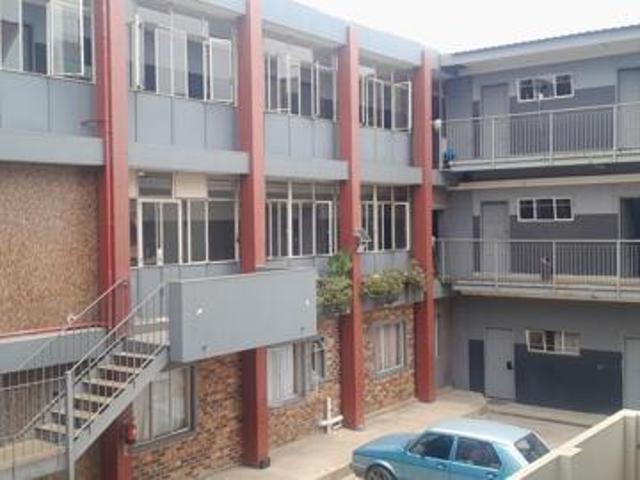 Bachelor apartment in Bramley