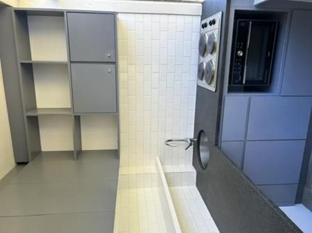 Bachelor apartment in Vredehoek