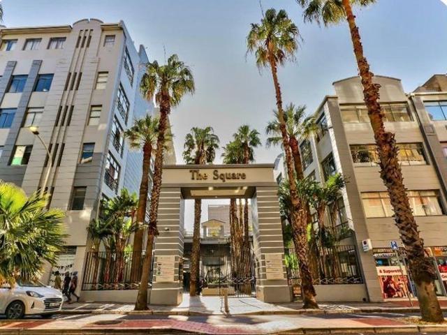 Bachelor Apartment to rent in Cape Town City Centre