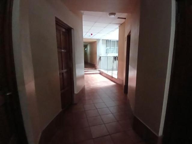 Bachelor Apartment to rent in Greyville, Durban