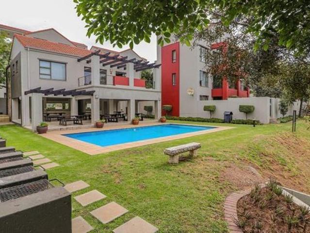 Bachelor Apartment to rent in Lonehill, Sandton