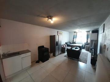 Apartment for sale in Cape Town - Parking