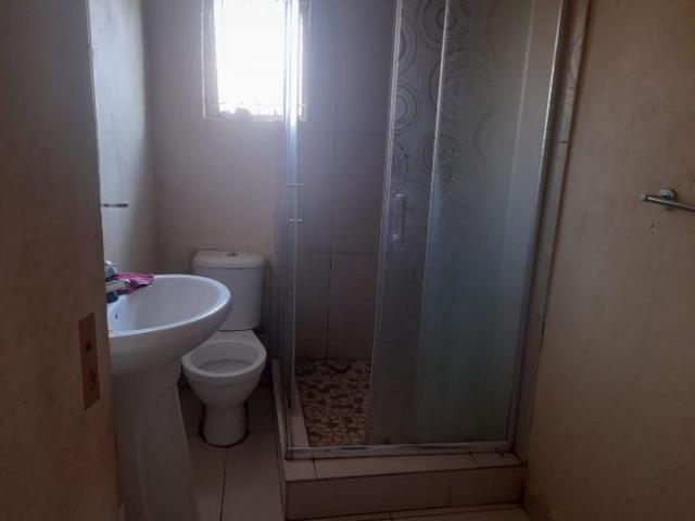 Bachelor Room