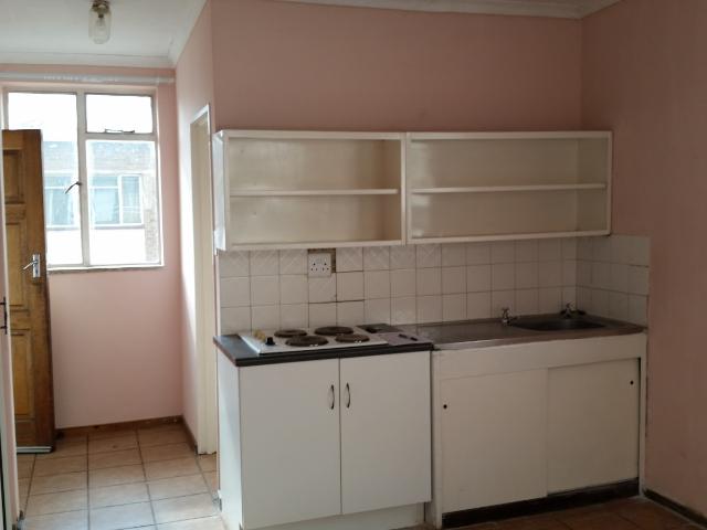 Bachelor’s Flat in the Heart of Vereeniging CBD – Perfect for Urban Living